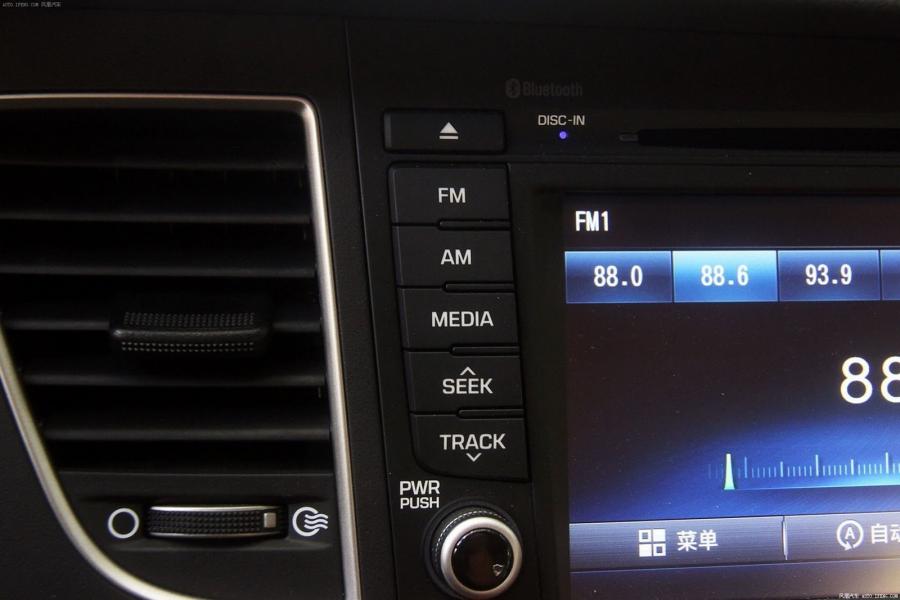 Детали интерьера Hyundai Mistra 2014 года  (CN) (фото 36 из 44)